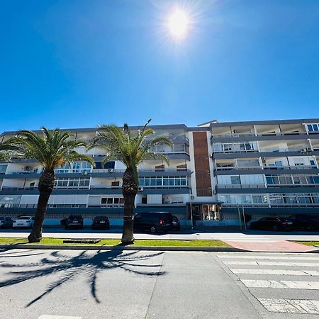 Charming & Cosy Beach Apartment Torremolinos Luaran gambar