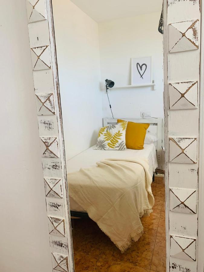 Charming & Cosy Beach Apartment Torremolinos Luaran gambar